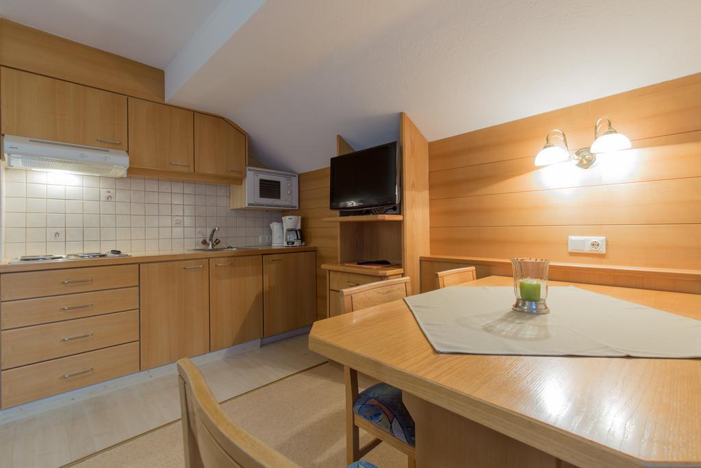 Pension Nigella Neustift im Stubaital Exterior photo