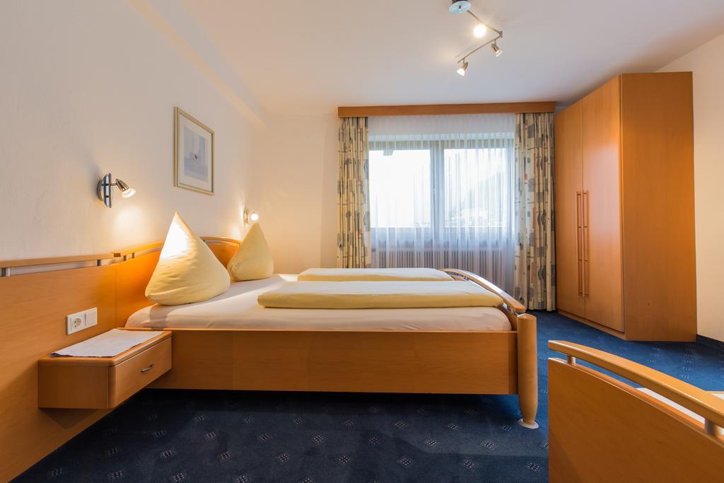 Pension Nigella Neustift im Stubaital Exterior photo