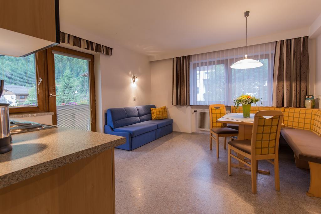 Pension Nigella Neustift im Stubaital Exterior photo