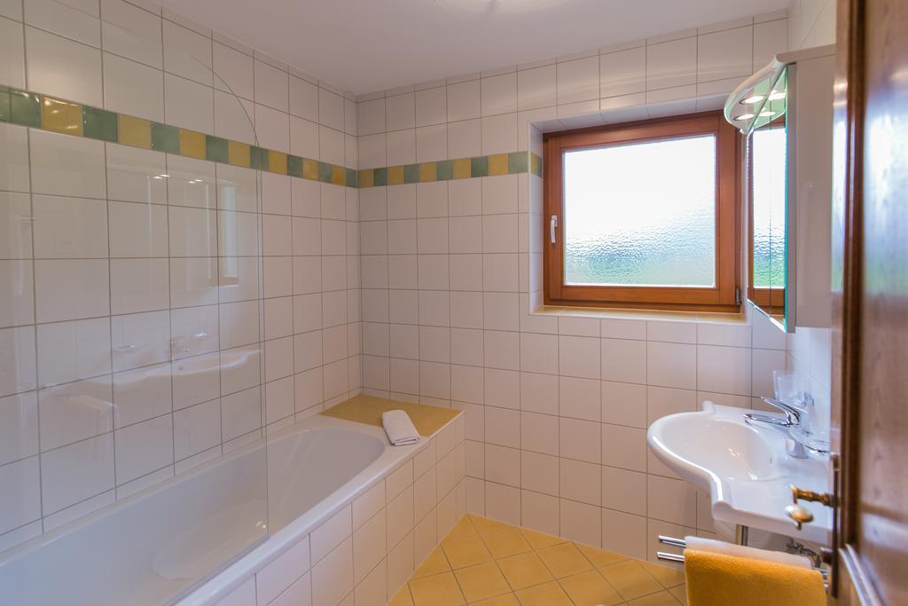 Pension Nigella Neustift im Stubaital Exterior photo