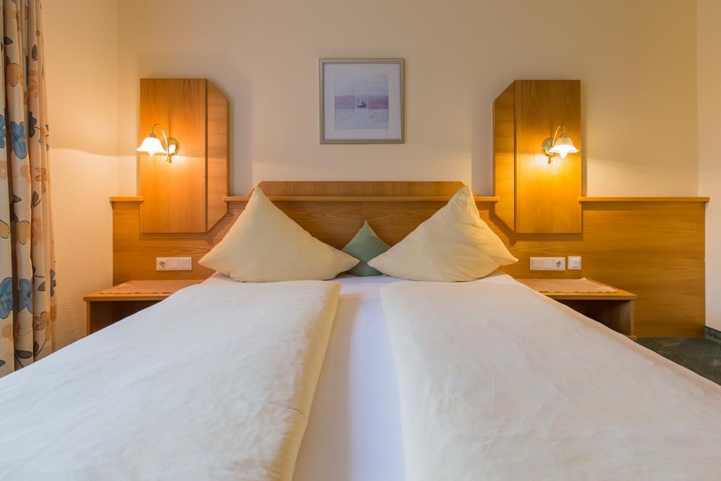 Pension Nigella Neustift im Stubaital Exterior photo
